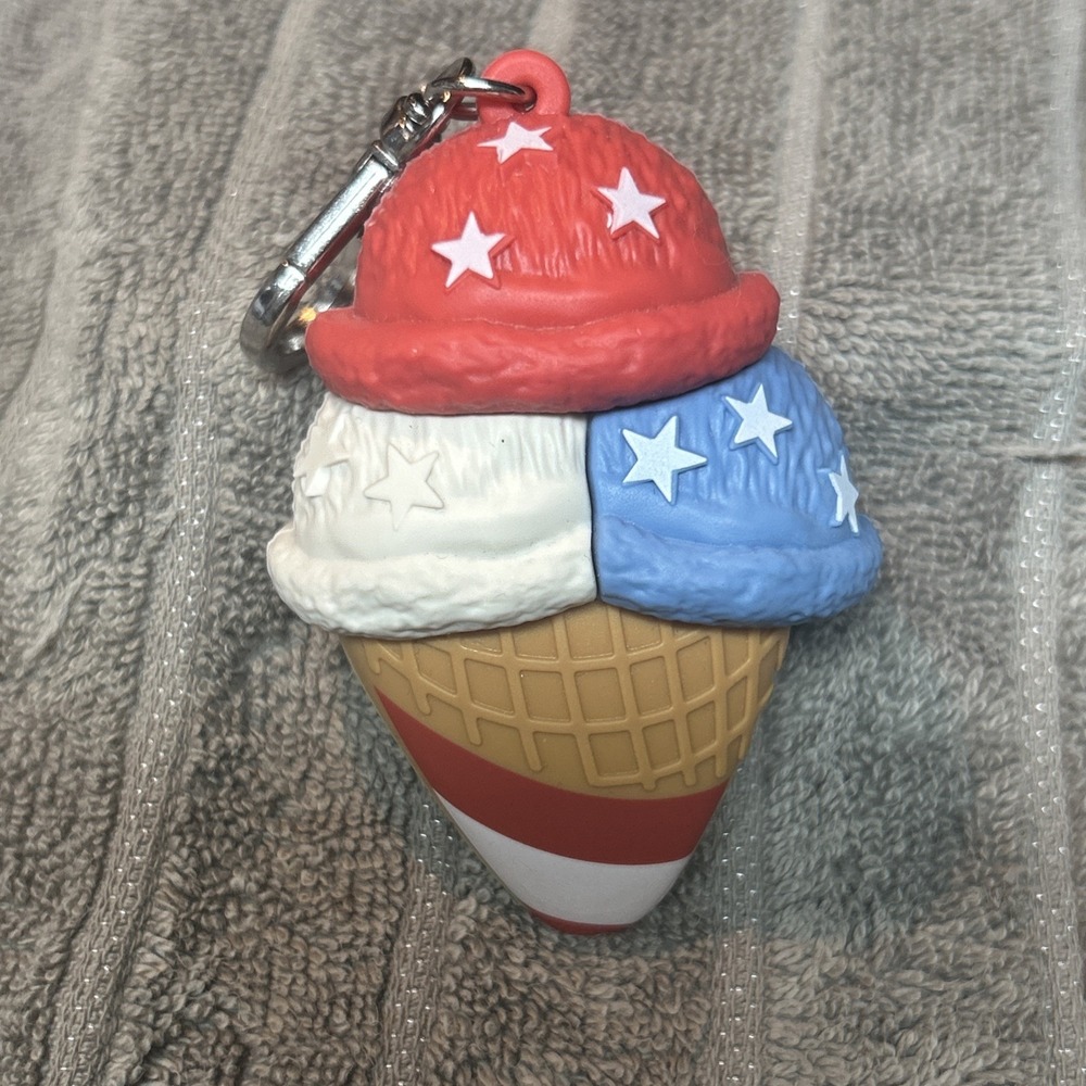 BATH & BODY WORKS PATRIOTIC ICE CREAM POCKETBAC HOLDER CLIP CASE